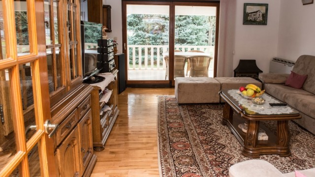 rent vacation house living room